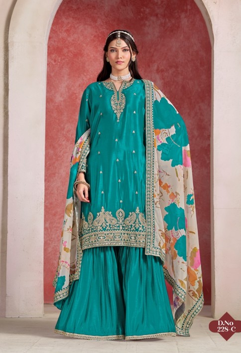 Emerald Elegance suit with a Touch of Tradition”